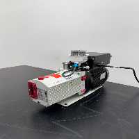 Pfeiffer Vacuum Duo 11 Rotary Pump image 1